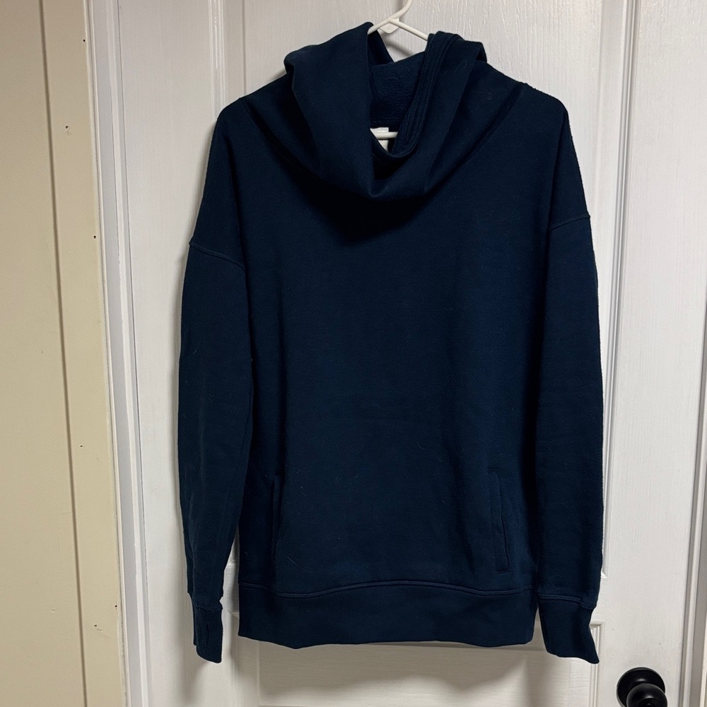 Cozy Blue Pullover with Pocket
